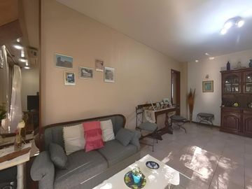 VENTA DPTO 4 AMB CON BALCON AL FTE  CABALLITO