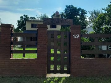 CASA 3 AMBIENTES EN VENTA BARRIO SANTA CLARA GOYA
