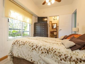 VENTA CASA 3 AMBIENTES CON TRES TERRAZAS Permuta