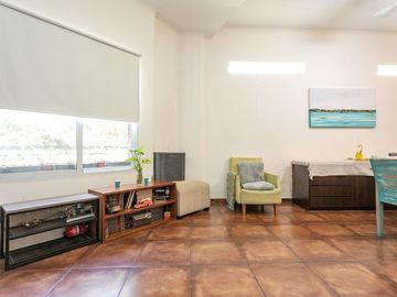 VENTA CASA 3 AMBIENTES CON TRES TERRAZAS Permuta
