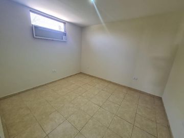 PH en venta - 1 dormitorio 1 baño - 35mts2 - Garin