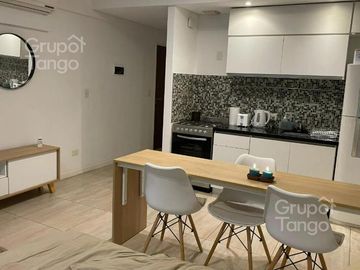 Venta Departamento Monoambiente en Recoleta Con Balcón Cochera