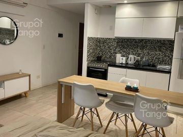 Venta Departamento Monoambiente en Recoleta Con Balcón Cochera