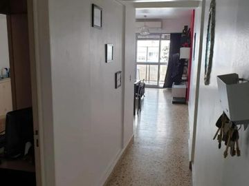 Venta Departamento Cuatro Ambientes en Once