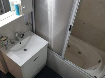 Venta Departamento Cuatro Ambientes en Once