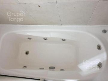Venta Departamento Cuatro Ambientes en Once