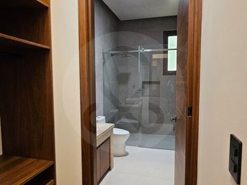 Casa en venta en Rancho San Juan