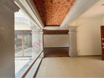 VENTA CASA EN CONDOMINIO CONJUNTO DE SOLO 2 CASAS EN COL. DEL CARMEN COYOACAN