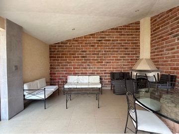 VENTA CASA EN CONDOMINIO CONJUNTO DE SOLO 2 CASAS EN COL. DEL CARMEN COYOACAN
