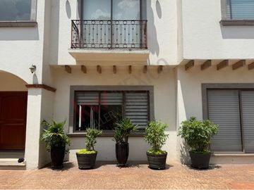 VENTA CASA EN CONDOMINIO CONJUNTO DE SOLO 2 CASAS EN COL. DEL CARMEN COYOACAN