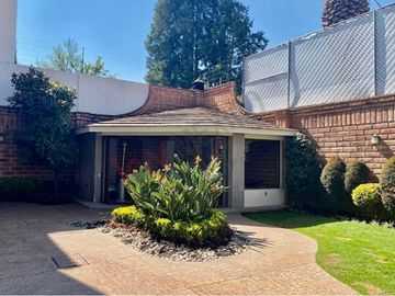 VENTA CASA EN CONDOMINIO CONJUNTO DE SOLO 2 CASAS EN COL. DEL CARMEN COYOACAN