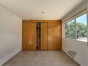 VENTA CASA EN CONDOMINIO CONJUNTO DE SOLO 2 CASAS EN COL. DEL CARMEN COYOACAN