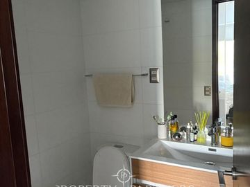 Departamento equipado en excelente ubicación Isla Teja