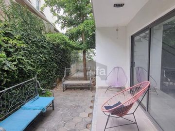 Casa en venta con 5 recámaras con baño, en Sierra Nogal