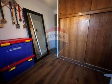 Casa Remodelada. Amplio Patio. Acceso a Club House