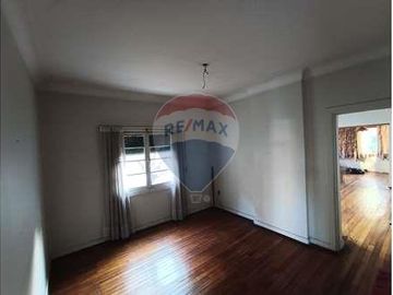 SE VENDE CASA EN SANTA ISABEL 5D/3B, PROVIDENCIA