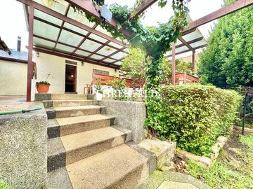 Camilo Henriquez, Quilpué. Casa con hermoso Jardín.