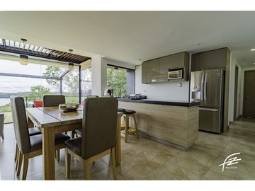 APARTAMENTO EN VENTA EN GUATAPÉ,ANTIOQUIA
