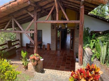 Finca Kilometro 30 En Prestigioso  Condominio 4980 Mtrs