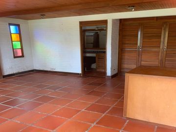 Finca Kilometro 30 En Prestigioso  Condominio 4980 Mtrs