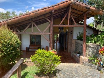 Finca Kilometro 30 En Prestigioso  Condominio 4980 Mtrs