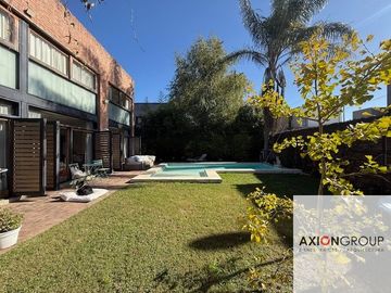 Casa en venta de 3 dormitorios c/ cochera en City Bell