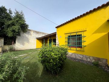 CASA 3 AMBIENTES EN VENTA LONGCHAMPS APTO CREDITO