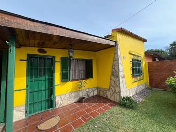 CASA 3 AMBIENTES EN VENTA LONGCHAMPS APTO CREDITO