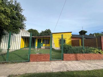 CASA 3 AMBIENTES EN VENTA LONGCHAMPS APTO CREDITO