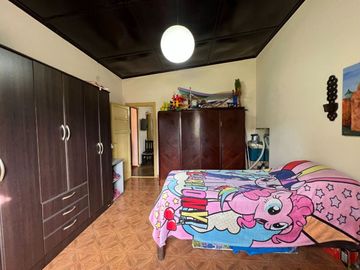 CASA 3 AMBIENTES EN VENTA LONGCHAMPS APTO CREDITO