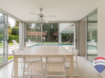 CASA EN VENTA EN ABRIL