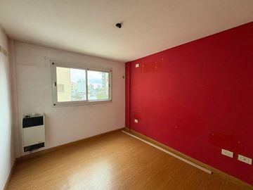 VENTA DEPARTAMENTO CON COCHERA BERAZATEGUI CENTRO