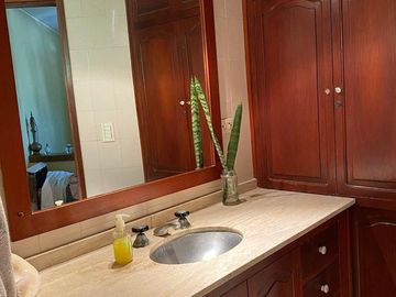 CASA EN VENTA VILLA ALLENDE GOLF