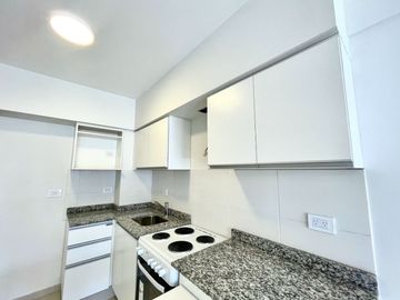 VENTA MONOAMBIENTE CON JARDIN A ESTRENAR ALMAGRO