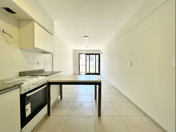 VENTA MONOAMBIENTE CON JARDIN A ESTRENAR ALMAGRO
