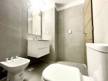 VENTA 2 AMB CON BALCON AESTRENAR ALMAGRO
