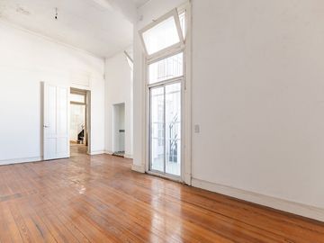 Venta PH 5 ambientes en Villa Crespo
