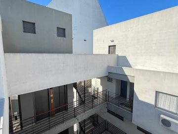 Venta Departamento 2 ambientes en Castelar