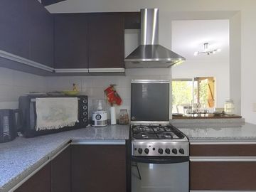 VENTA CASA 5 AMBIENTES PILETA LOTE PROPIO EN PILAR