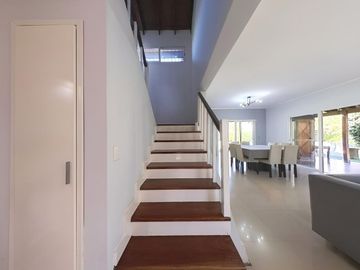 VENTA CASA 5 AMBIENTES PILETA LOTE PROPIO EN PILAR