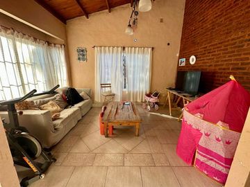 Casa en Venta 4 ambientes en Alma Fuerte, Escobar