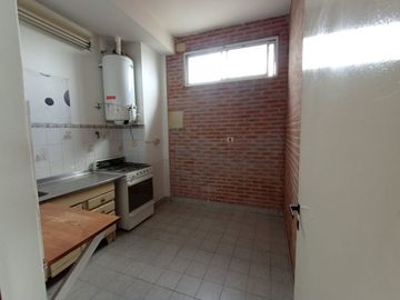 VENTA SEMIPISO  2 AMB BALCON Y TERRAZA  SAN MARTIN