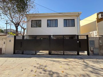 VENTA DUPLEX A ESTRENAR MARTINEZ 4 AMB CON PILETA