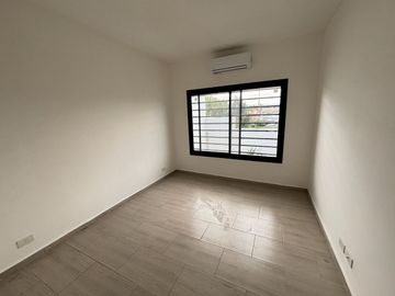 VENTA DUPLEX A ESTRENAR MARTINEZ 4 AMB CON PILETA