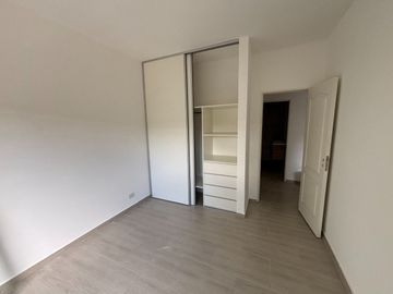 VENTA DUPLEX A ESTRENAR MARTINEZ 4 AMB CON PILETA