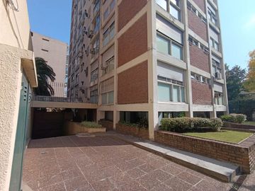 VENTA DEPARTAMENTO 3 AMB. C/COCHERA ACASSUSO