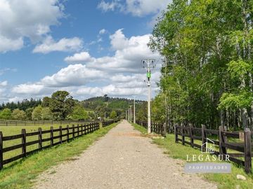 Parcela en Venta en Camino a los lagos