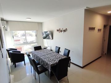 DPTO 2 DORMI AMENITIES PILETA GYM COCHERA CENTRO