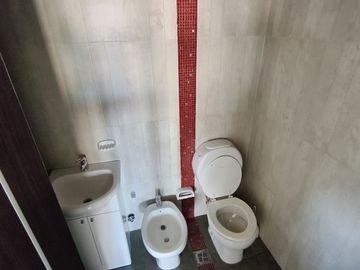 DPTO 2 DORMI AMENITIES PILETA GYM COCHERA CENTRO