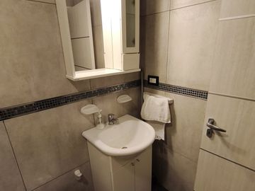 DPTO 2 DORMI AMENITIES PILETA GYM COCHERA CENTRO